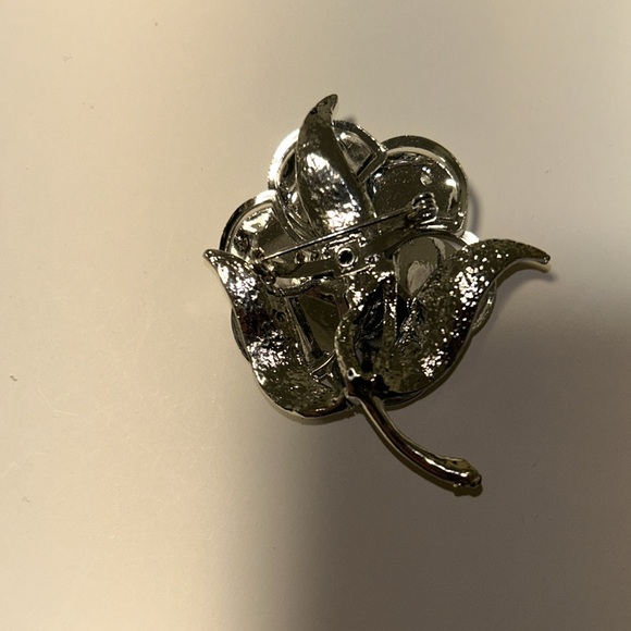 Silver Matte and Glossy Flower Brooch with a Aurora borealis Crystal - Picture 8 of 13